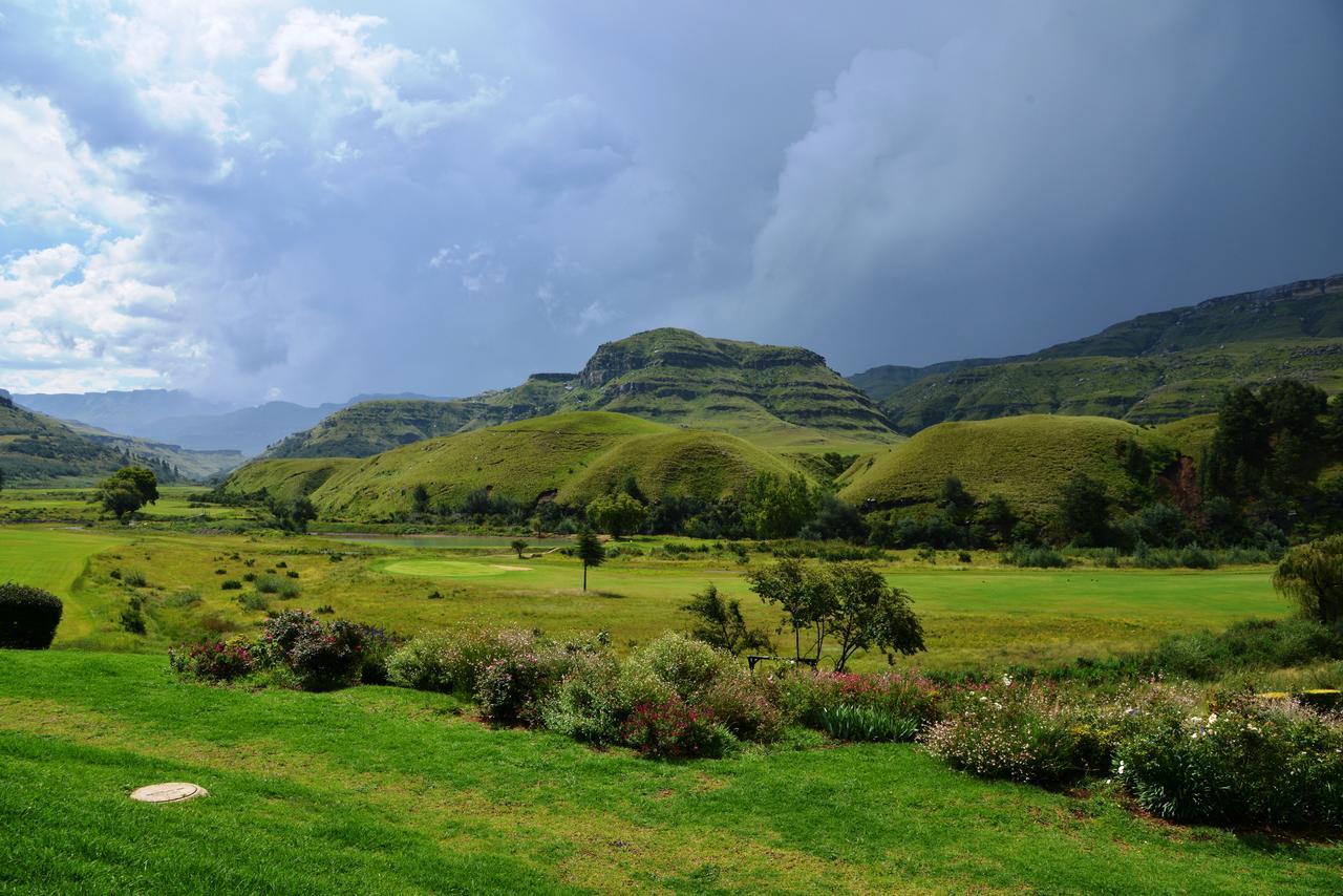 Premier Resort Sani Pass Himeville Dış mekan fotoğraf